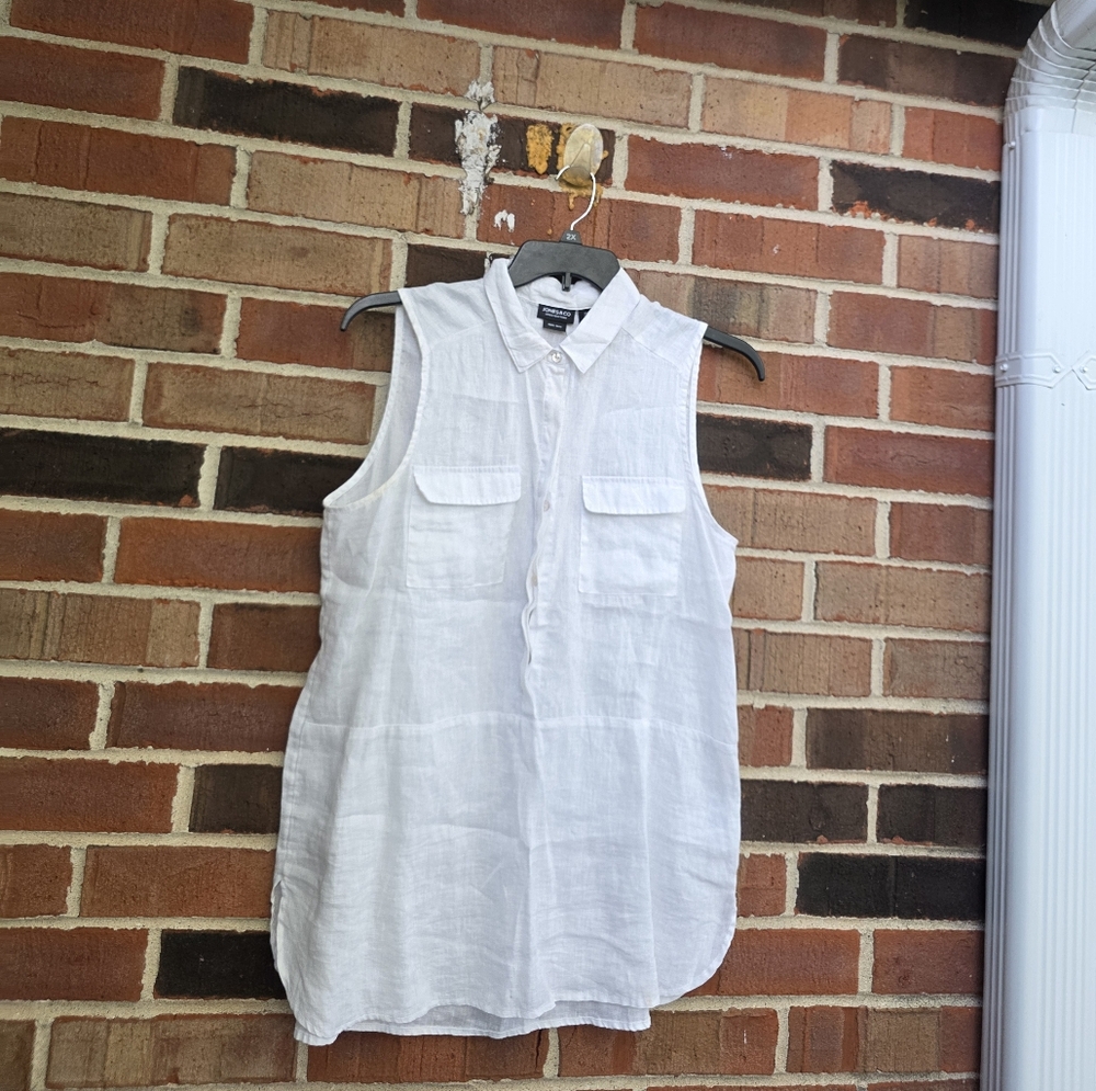 Jones & Co White Linen Sleeveless Blouse